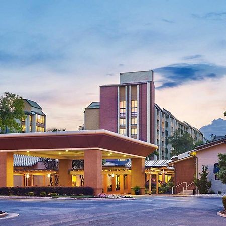 Blue Ridge Hotel & Conference Center Roanoke Buitenkant foto